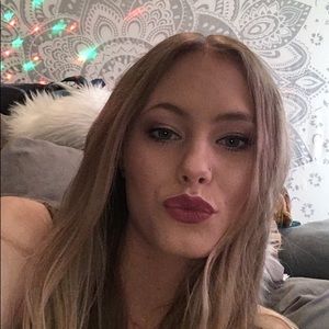 Meet your Posher, Ciara